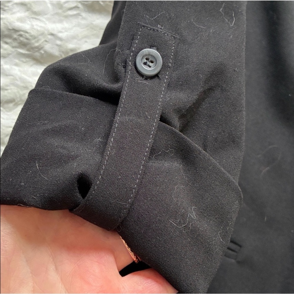 CJLA Black Single-Button Blazer - Classic Tailored Style - Picture 3 of 5